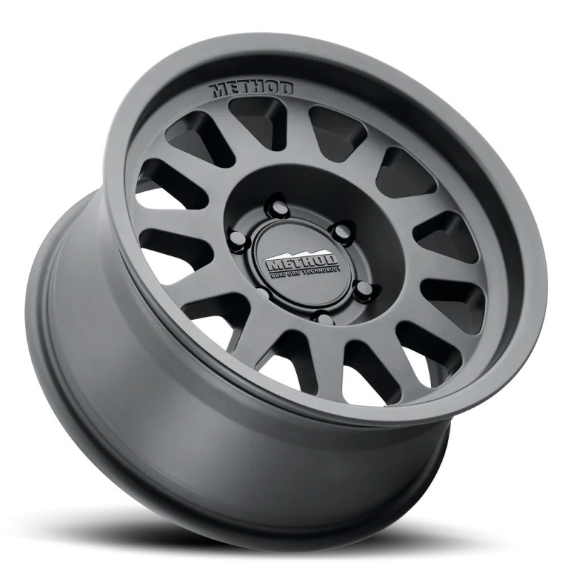 Llanta 316 Matte Black 17x8.5" 6x135/0- Method Wheels