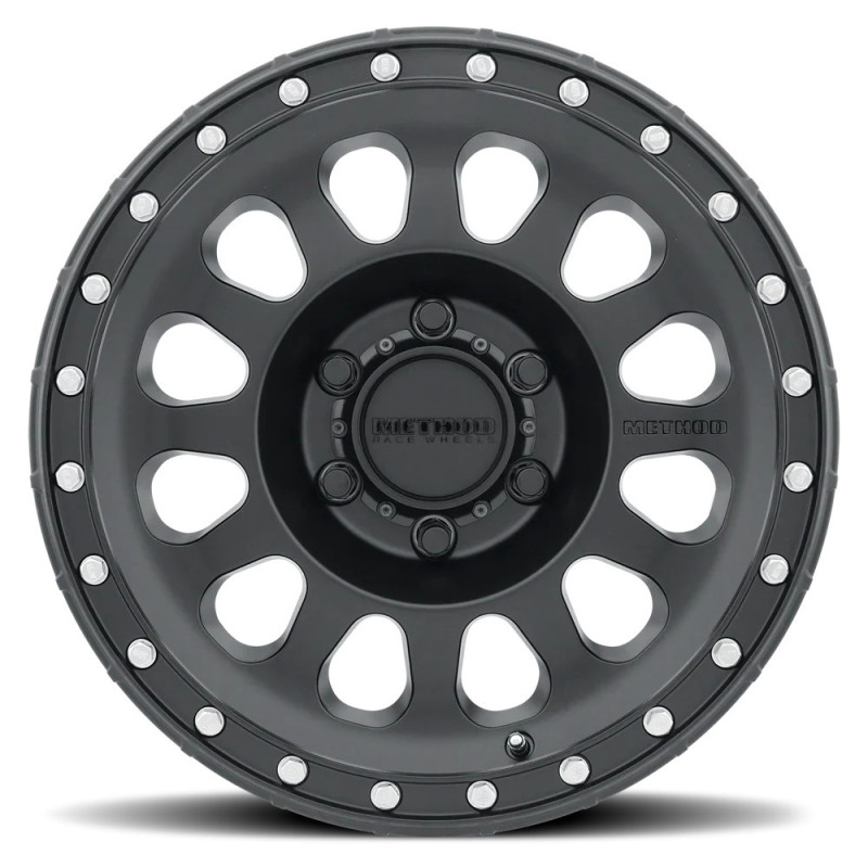 Llanta 315  Matte Black  17x8.5 5x150/0- Method Wheels