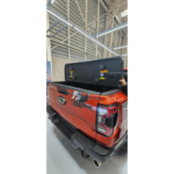 TAPA RÍGIDA PLEGABLE Ford Ranger 2023+ WINBO